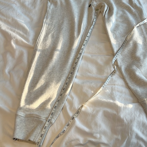 Kit & Ace white heathered jogger small NWOT - Picture 11 of 11